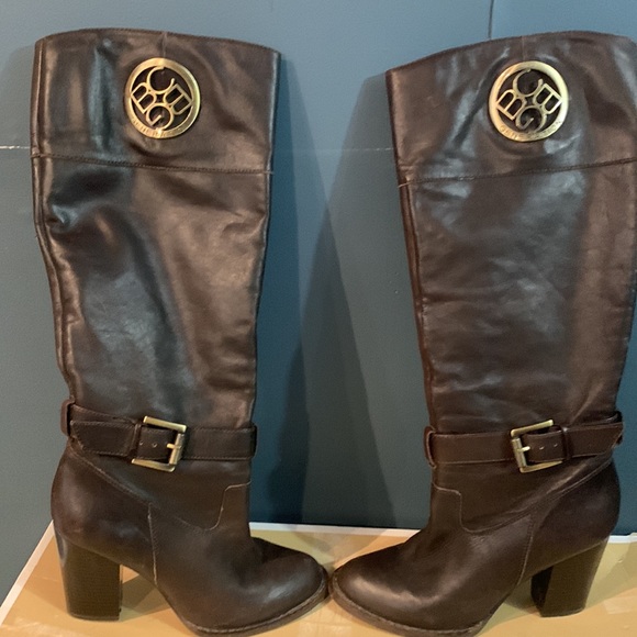 BCBG Generation Tall Brown heeled boots - Picture 2 of 4